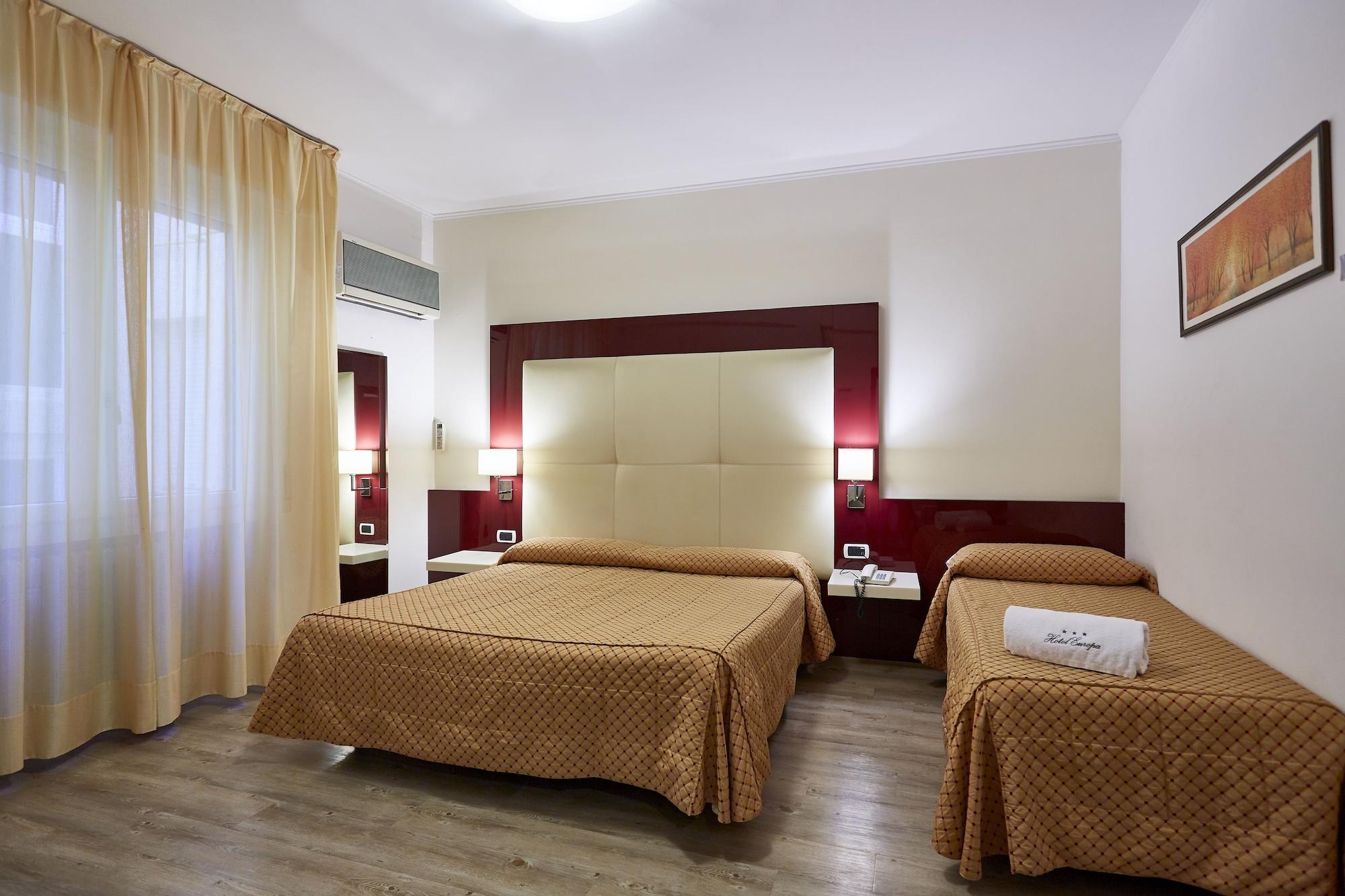 Hotel Europa Desenzano del Garda Esterno foto