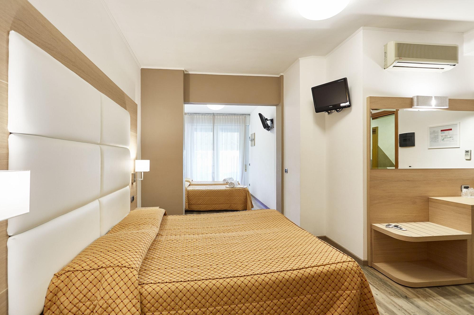 Hotel Europa Desenzano del Garda Esterno foto