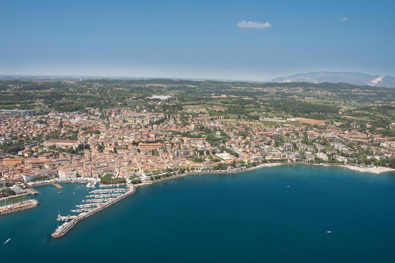 Hotel Europa Desenzano del Garda Esterno foto