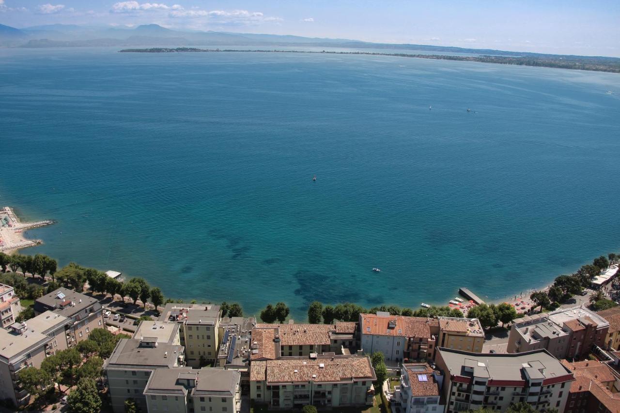 Hotel Europa Desenzano del Garda Esterno foto
